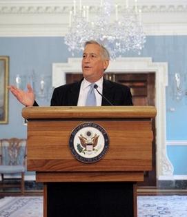 Walter Isaacson, author of Steve Jobs, will visit GW Monday. Photo courtesy Jefferson St. Charles 