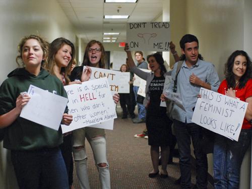 Students gathered in the hallways of the Marvin Center to show their disapproval of conservative icon Phyllis Schlafly. She spoke Wednesday at an event hosted by the GW Young Americas Foundation and the College Republicans. Francis Rivera | Assistant Photo Editor