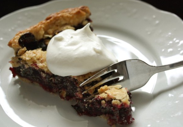 Pie, you know you want some. Photo courtesy of Flickr user Annalise Sandberg. 