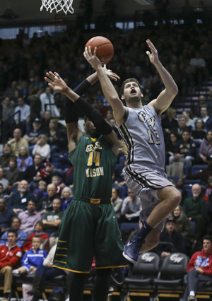 Junior Patricio Garino led the Colonials in scoring on Saturday with 14 points. Cameron Lancaster | Photo Editor
