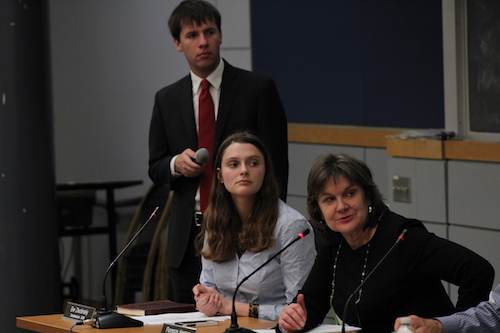 Commissioner Eve Zhurbinskiy proposed a resolution at an Advisory Neighborhood Commission Wednesday night in favor of a Metro pass for D.C. college students. Charlie Lee | Hatchet Staff Photographer