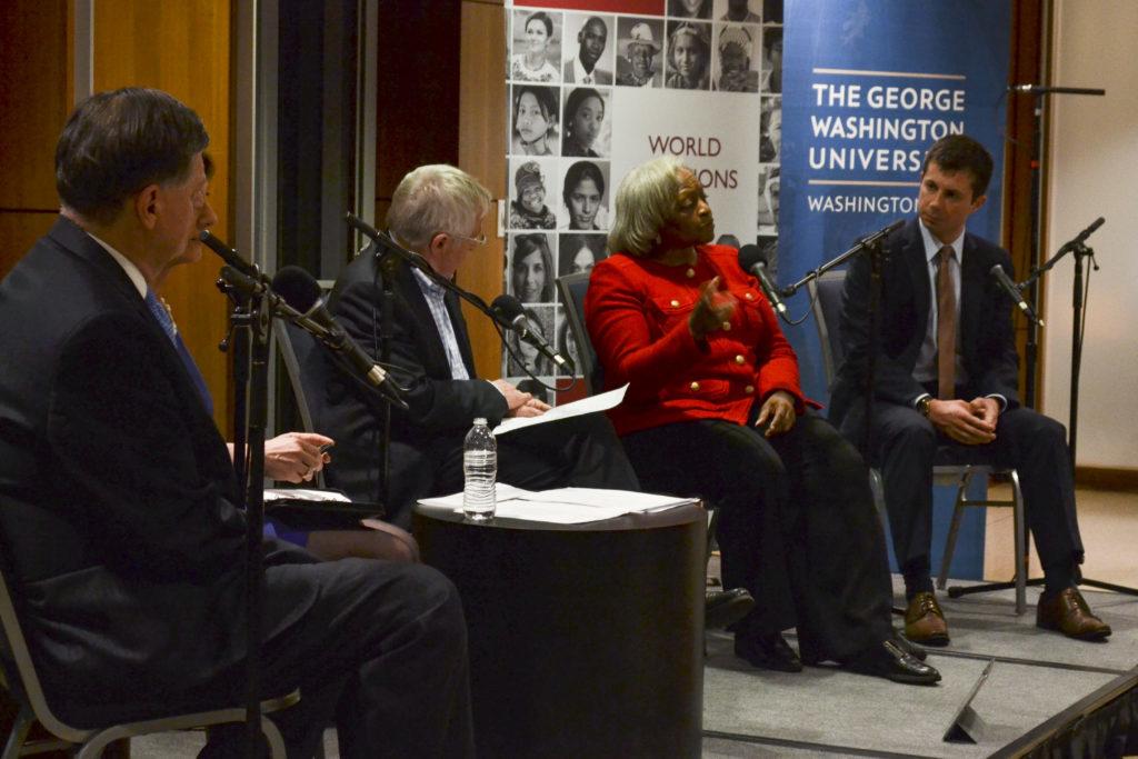Four experts discussed U.S. politics at a recording of a BBC radio series Tuesday night.
