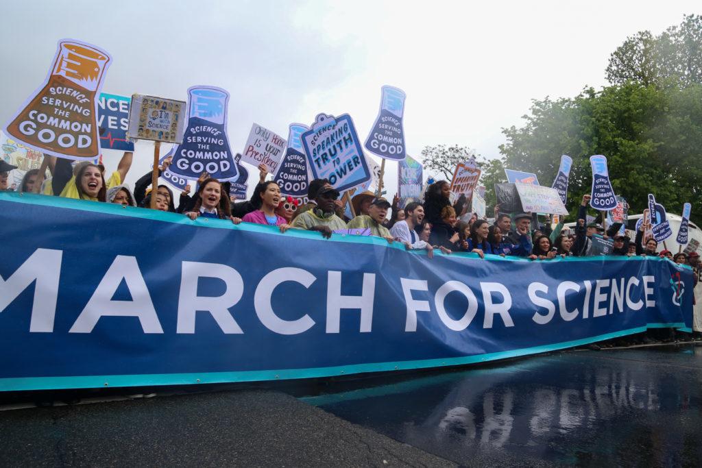 Thousands+marched+on+the+National+Mall+Saturday+to+celebrate+the+contributions+of+science+to+society+and+demand+evidence-based+policies+from+government.+%0D%0A