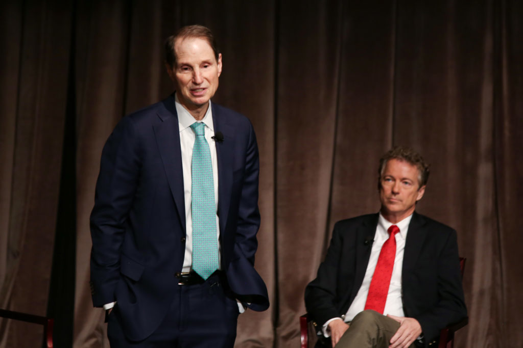 Sens.+Ron+Wyden%2C+D-Ore.%2C+and+Rand+Paul%2C+R-Ky.%2C+discussed+privacy+in+the+digital+age+at+an+event+co-hosted+by+the+GW+College+Democrats%2C+College+Republicans+and+GWs+chapter+of+the+Young+America%E2%80%99s+Foundation+in+the+Marvin+Center+Monday.