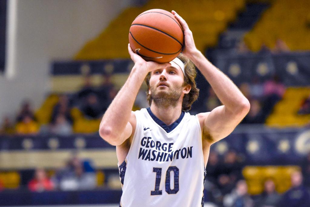 Graduate+student+forward+Patrick+Steeves+sets+up+to+shoot+a+free+throw+during+a+mens+basketball+game+against+VCU+Saturday.