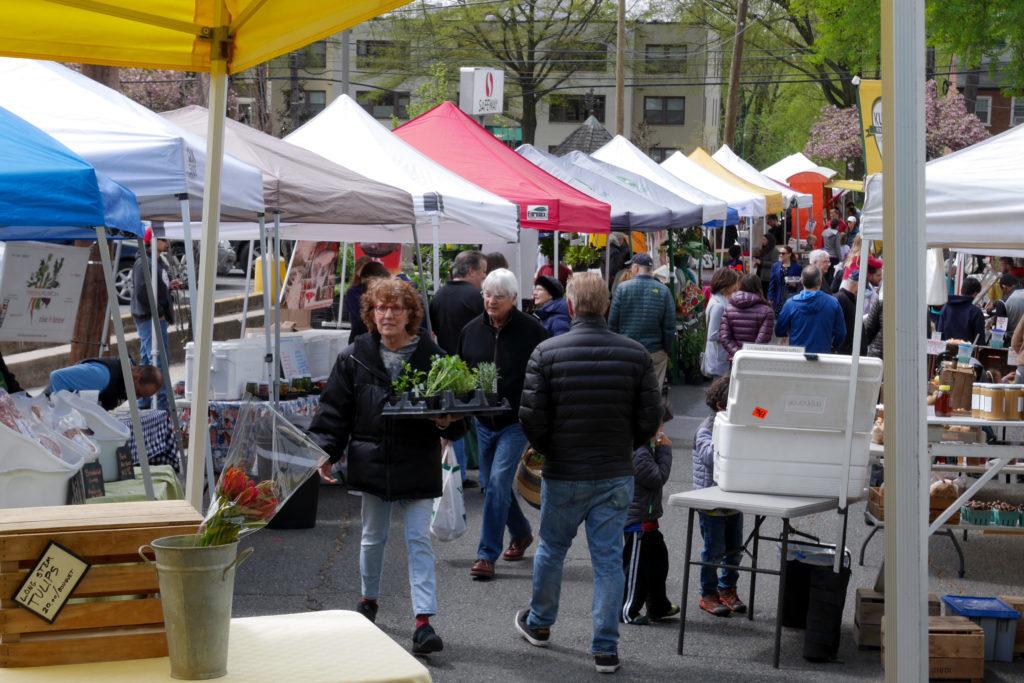 The Palisades Farmers Market, located between 48th Place and MacArthur Boulevard NW, is a producer-only market run completely by the community.