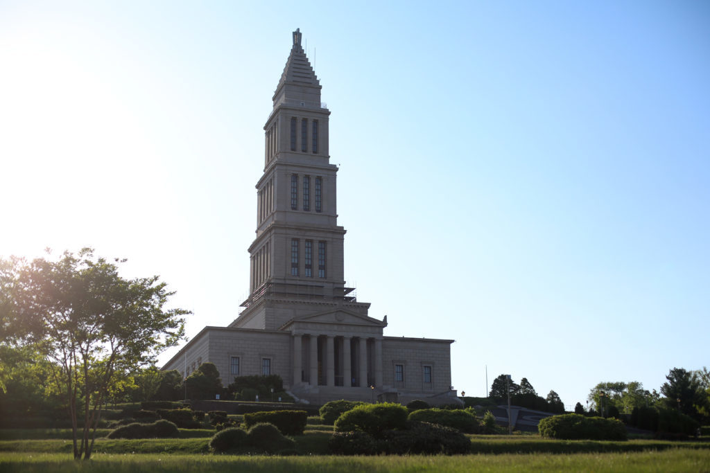At 331 feet tall and made of white marble and concrete, George Washington Masonic National Memorial in Alexandria, Va. offers some of the best views of the city. 