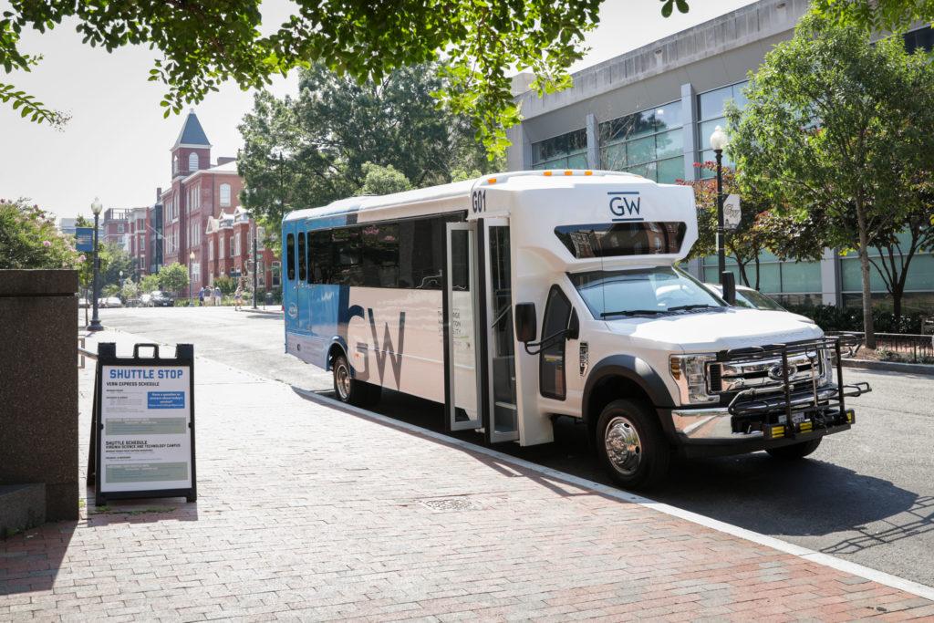 The Universitys new contract with RMA Worldwide Chauffeured Transportation began Sunday.
