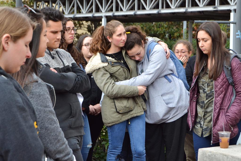 Sophomores+Abigail+Alpert+%28left%29+and+Talia+Pfeffer+%28right%29+attended+a+vigil+last+Monday+hosted+by+GW+Hillel+to+honor+the+victims+of+a+fatal+shooting+at+a+synagogue+in+Pittsburgh.