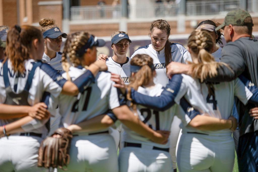 Softball+became+A-10+co-champions+with+Fordham+after+rain+led+to+the+cancellation+of+the+deciding+game.+