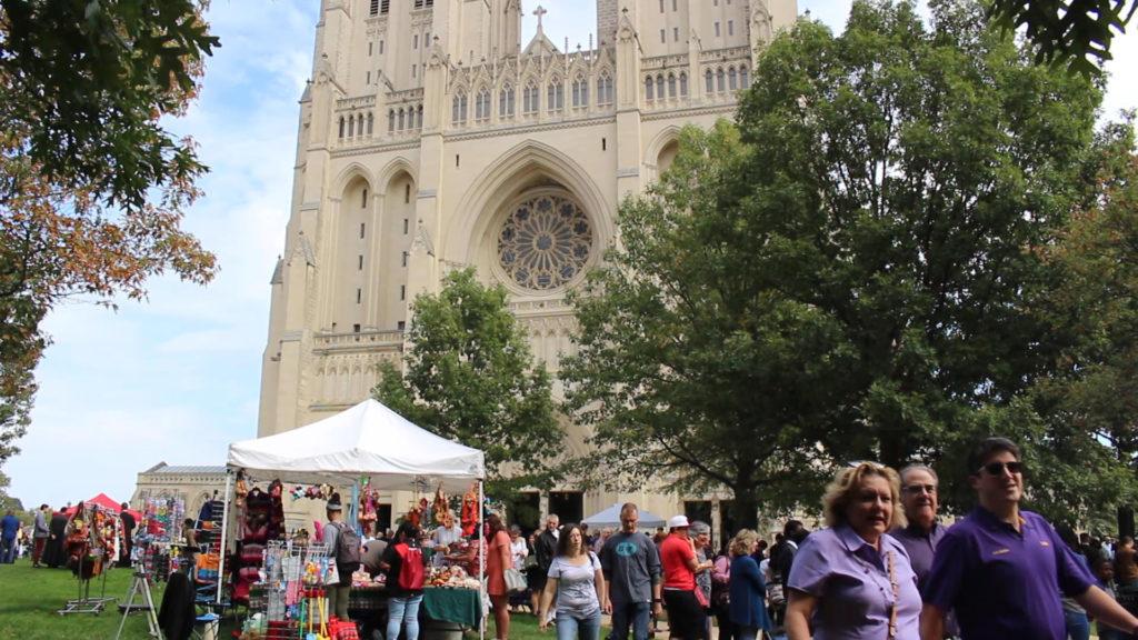 Dozens of people celebrated the National Cathedrals annual fall festival Saturday with arts and crafts and vendors