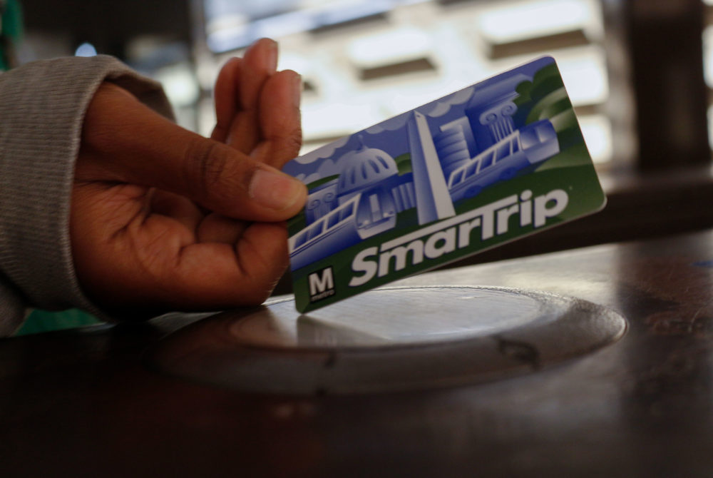 Android Users Can Now Use Phones As Smartrip Cards The Gw Hatchet