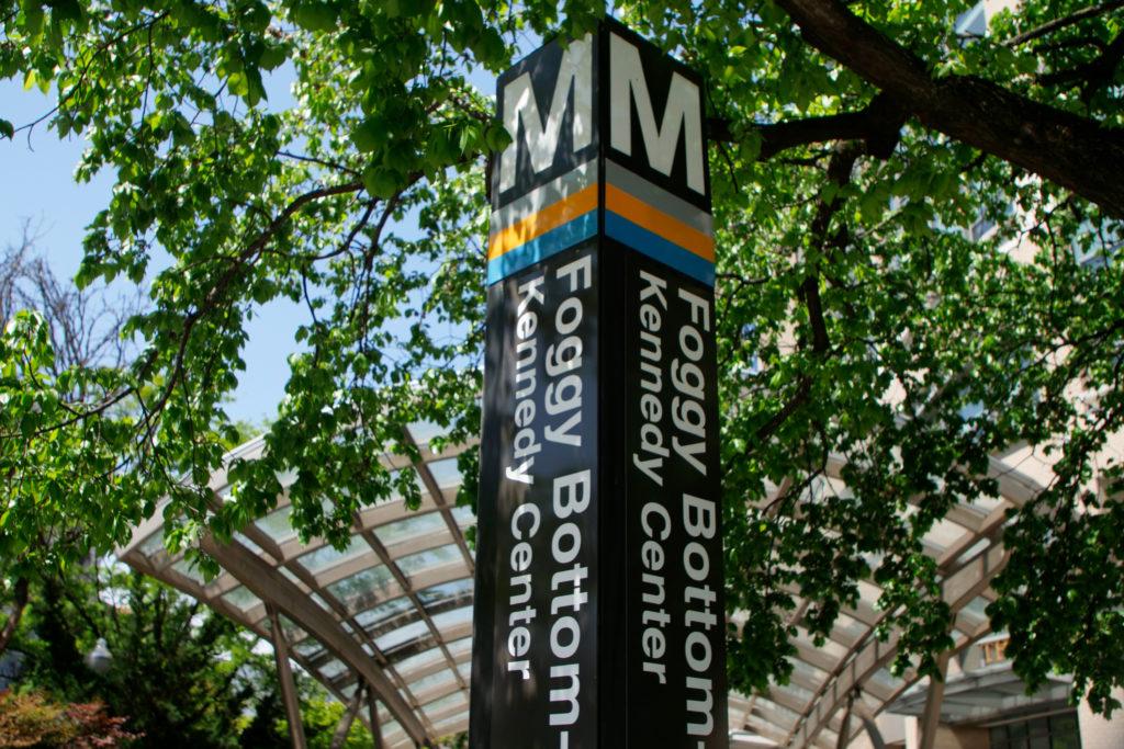 Some members of the Metro Board of Directors expressed support for implementing a $2 flat fee for riding the Metrorail.