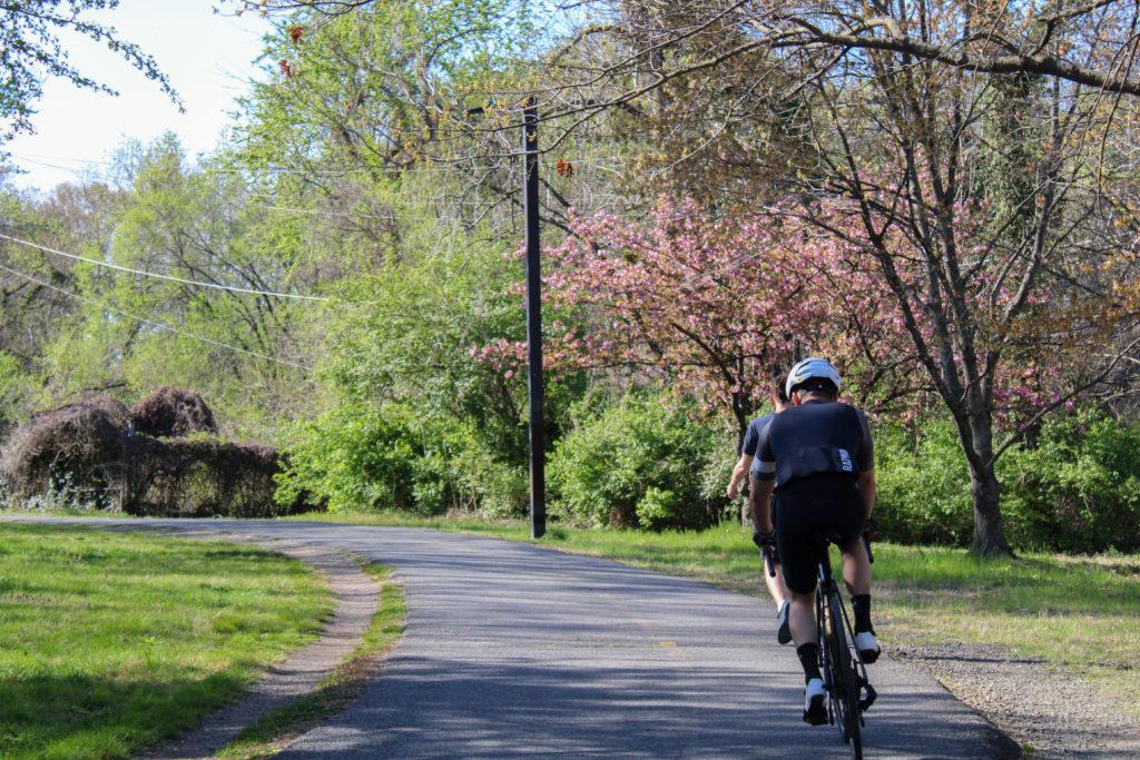 Spanning 18 miles from George Washingtons Mount Vernon Estate to Theodore Roosevelt Island, the trail takes outdoor adventurers through some of the most awe-inspiring landscapes the region has to offer.