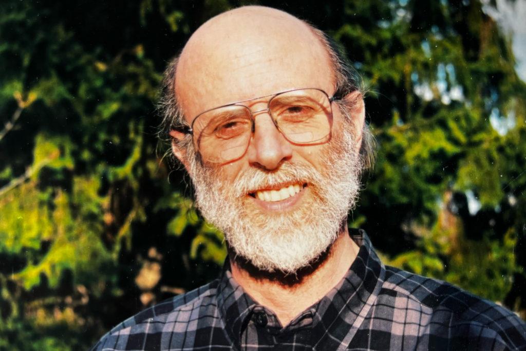 Alfred “Alf” Hiltebeitel, a professor emeritus of religion, history and human sciences, died in Cali, Colombia last month.