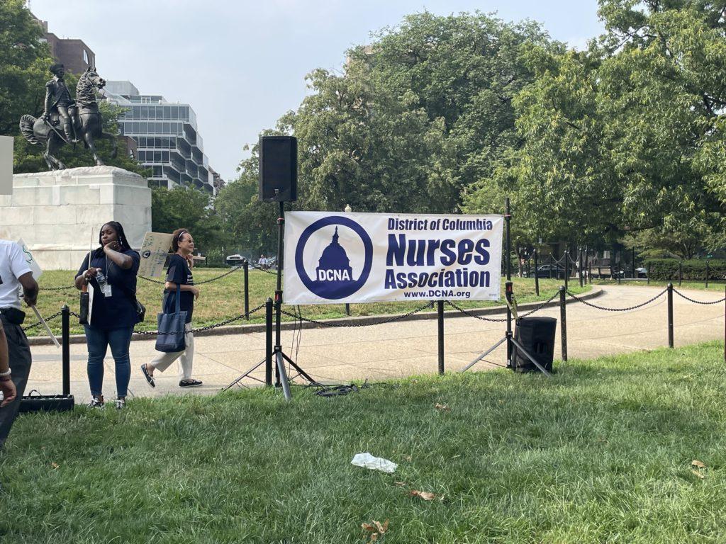 Nurses+and+District+of+Columbia+Nurses+Association+organizers+gathered+in+Washington+Circle+to+support+the+union+effort+last+week.