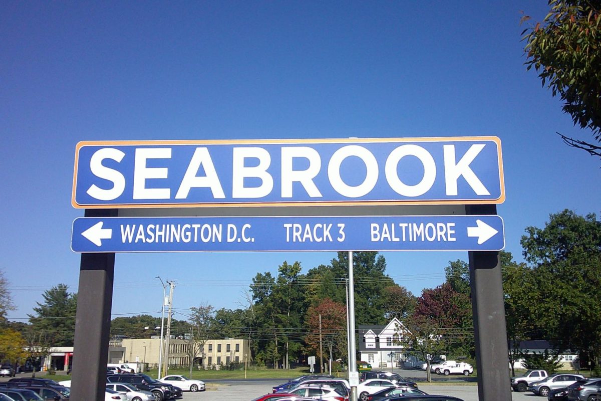 Signage+welcomes+residents+and+travelers+to+Seabrook%2C+Maryland.