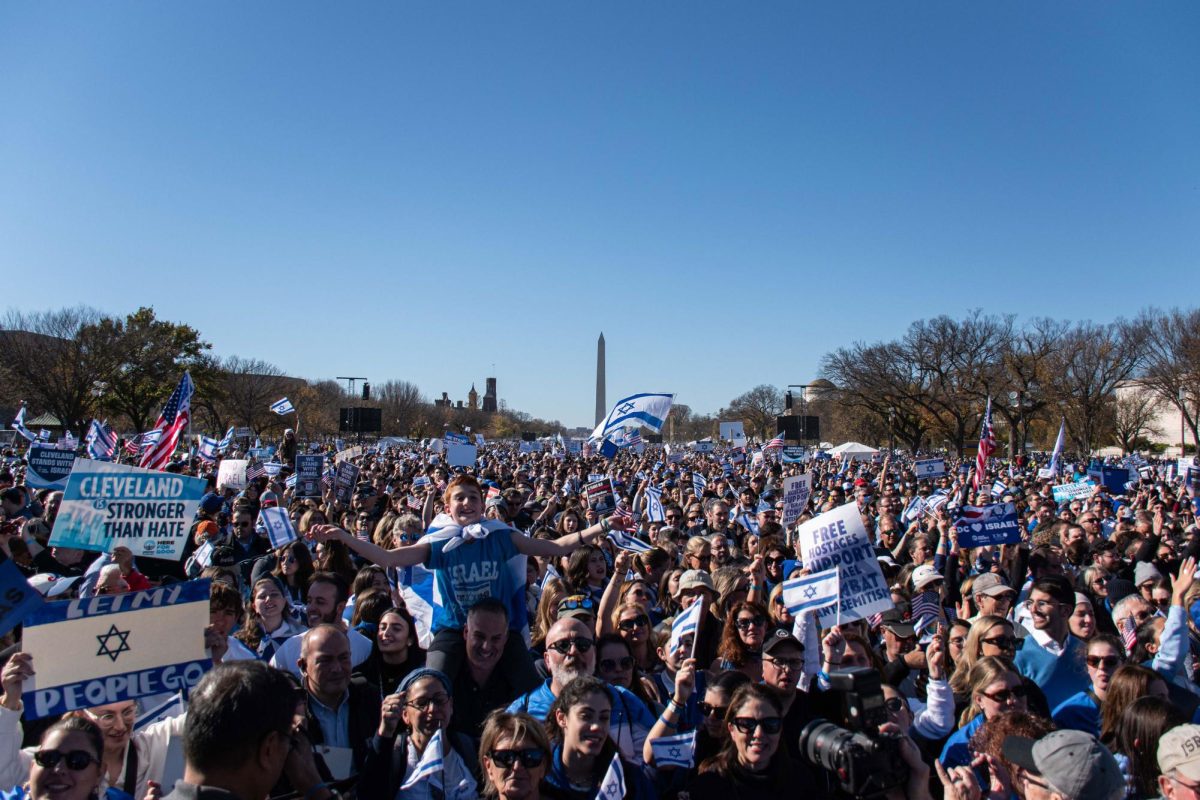 A sea of pro-Israel protesters gather on the National Mall Tuesday.