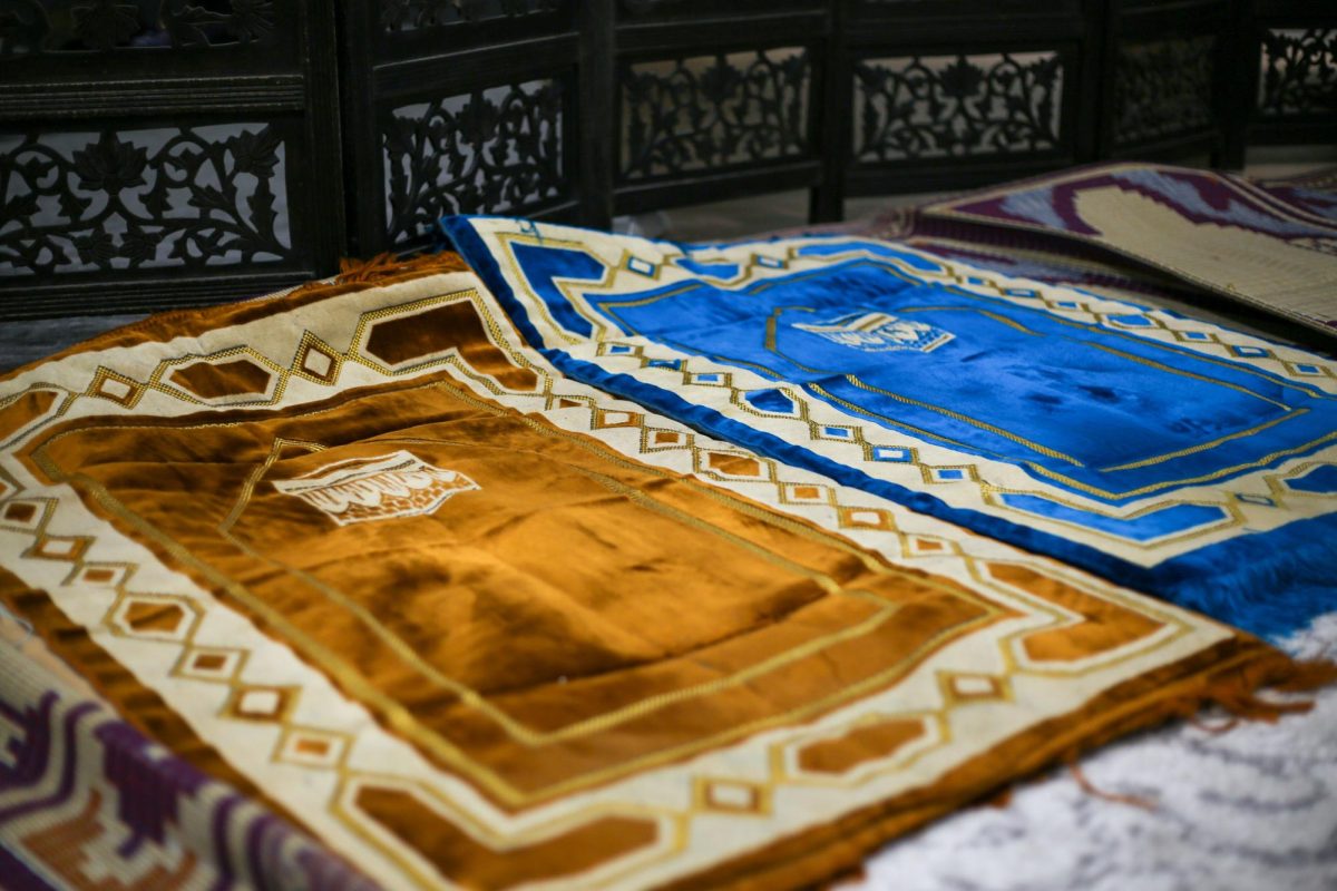 Prayer mats carpet the floors of the University Student Centers prayer room, inviting students to utilize the space. 