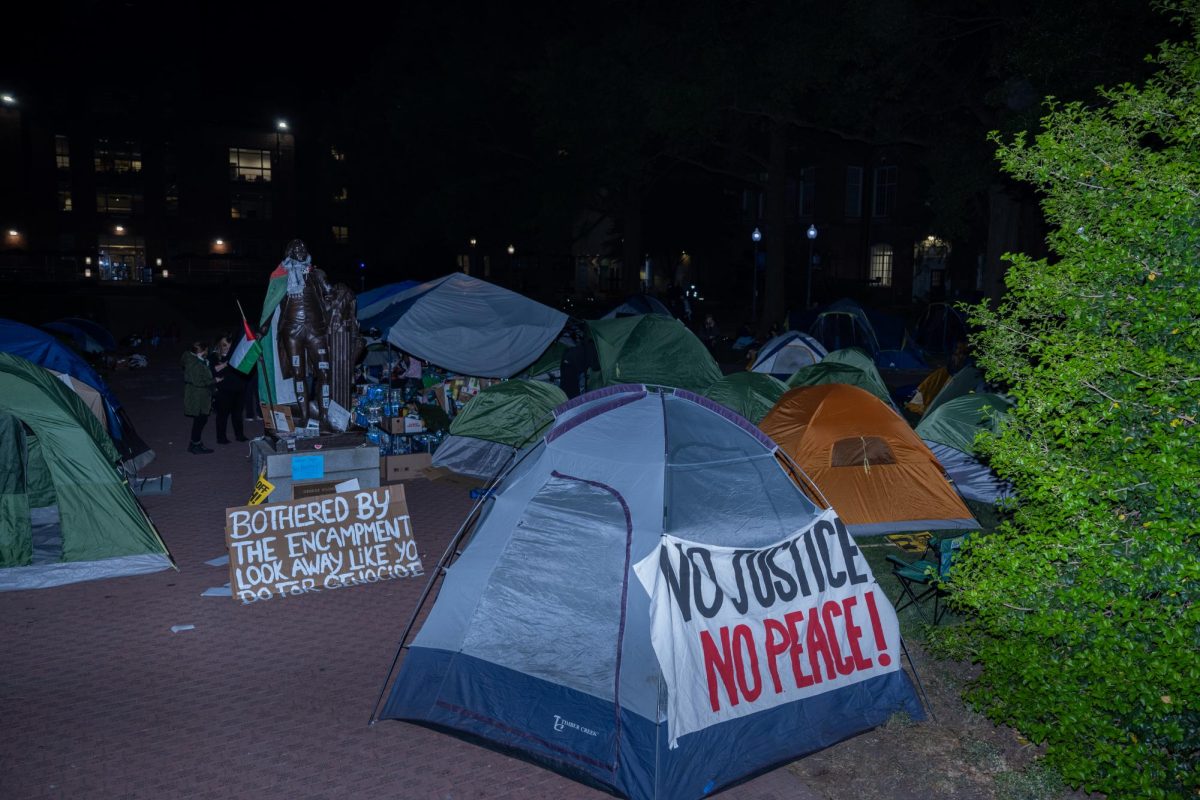 042524_DH_UYARDPROTEST23