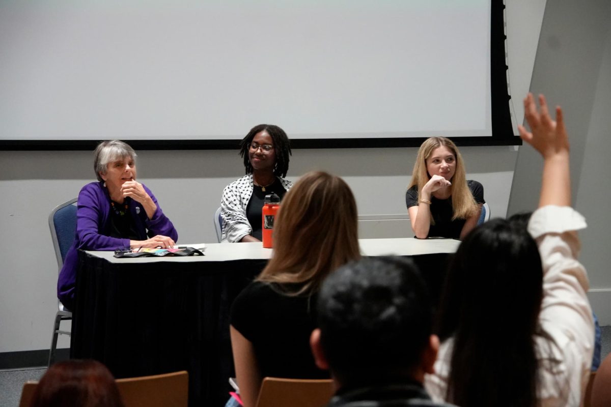 Mary Beth Tinker (left) takes questions from audience members after presenting about student activism.