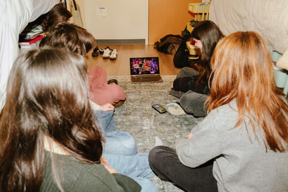 A group of friends gather to watch Season 7 of "Love Is Blind."