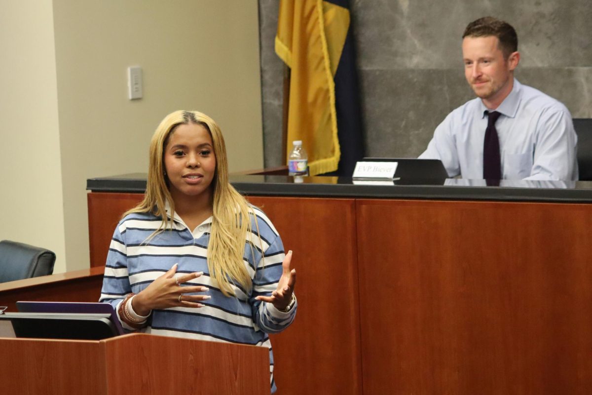Student Bar Association President Amanda Hichez and SBA Vice President Quinn Biever at a meeting on Tuesday.