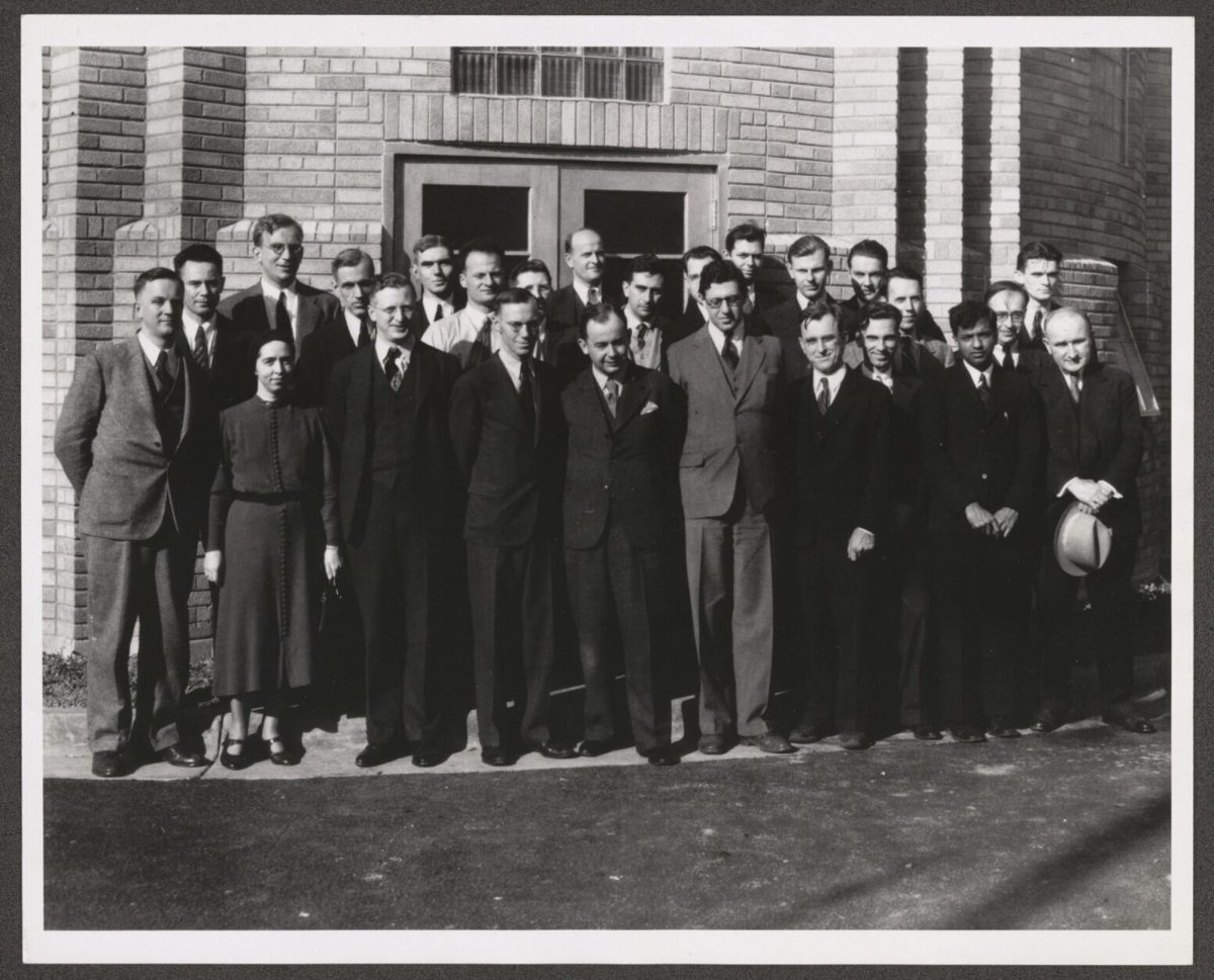 Washington Conference of Theoretical Physics members in 1939.